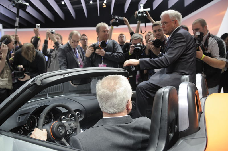 Illustration for article titled The Top Ten Photo Galleries Of The 2009 Detroit Auto Show